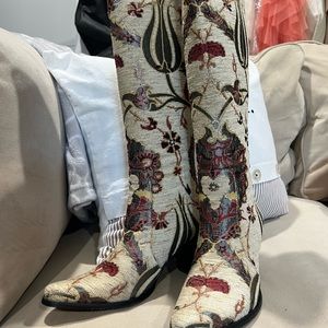 Brand new hand made Turkish embroidered boots.